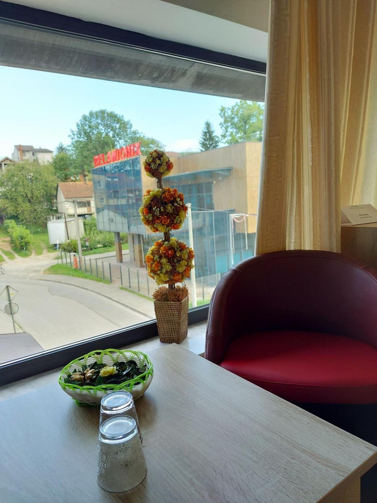Hotel Irish Bihać Eksteriør billede